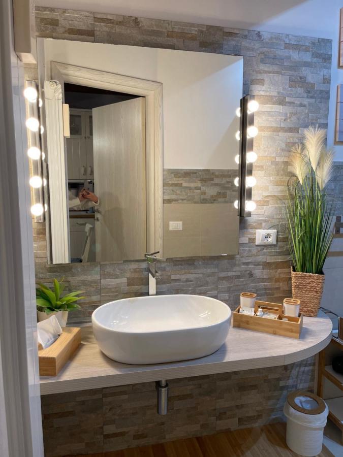 Loft Penelope Apartment Tivoli Ngoại thất bức ảnh